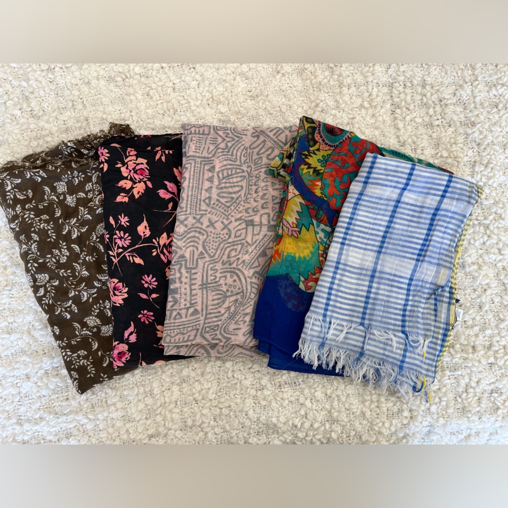 FIVE Spring/Summer Fashion Scarf Bundle.